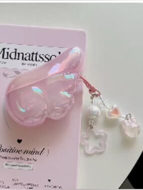 Iridescent Pink Heart AirPods pro 3 Case with Charm